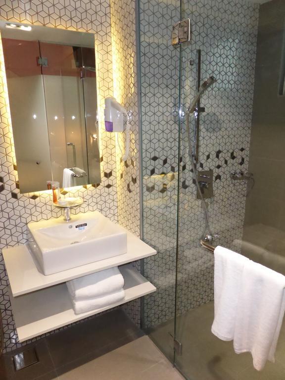 Melange Boutique Hotel Bukit Bintang Куала-Лумпур Екстер'єр фото