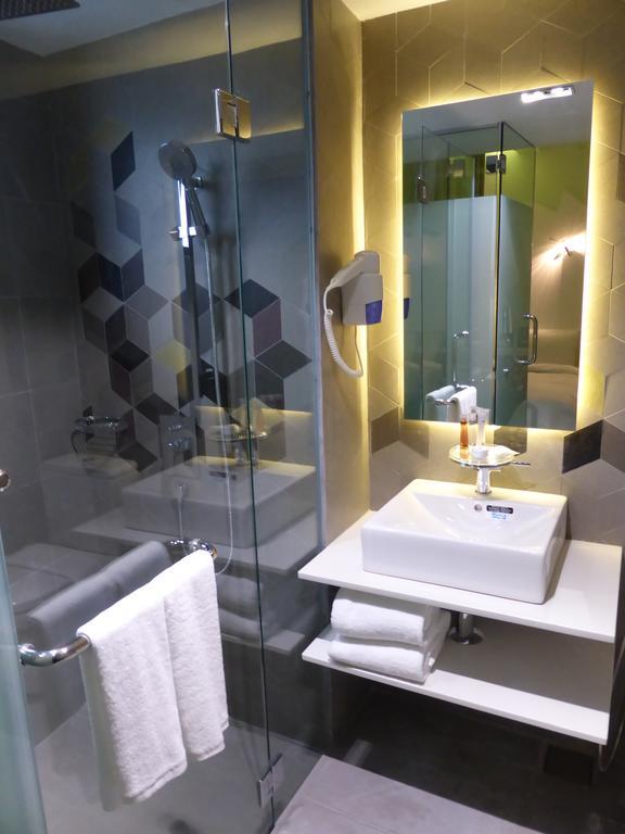 Melange Boutique Hotel Bukit Bintang Куала-Лумпур Екстер'єр фото